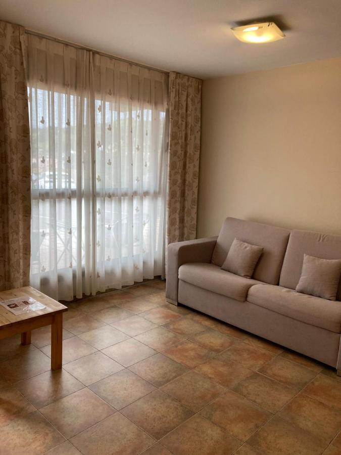 Apartamentos Aldea Del Puente Onís المظهر الخارجي الصورة