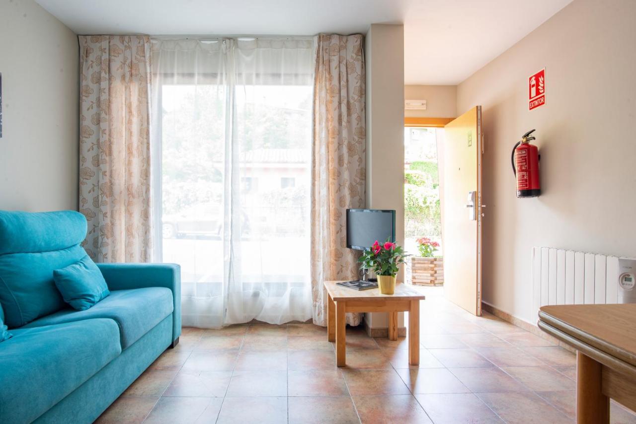 Apartamentos Aldea Del Puente Onís المظهر الخارجي الصورة