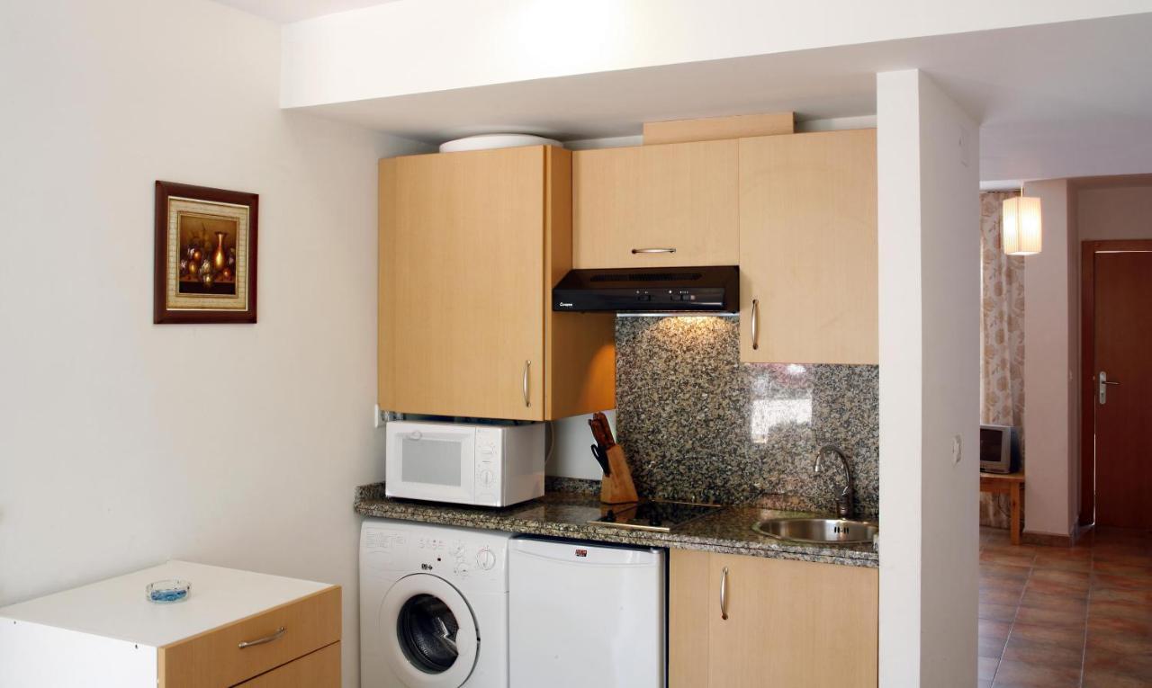 Apartamentos Aldea Del Puente Onís المظهر الخارجي الصورة